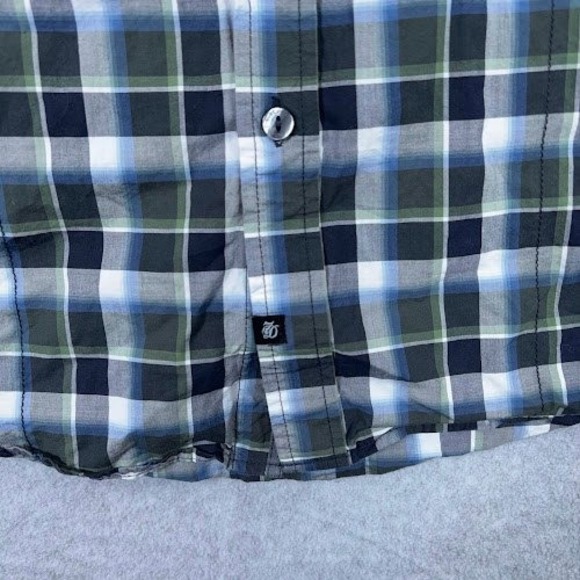 7 Diamonds  Button Down Shirt Mens M Gray Plaid Long Sleeve Work Casual - Picture 6 of 8
